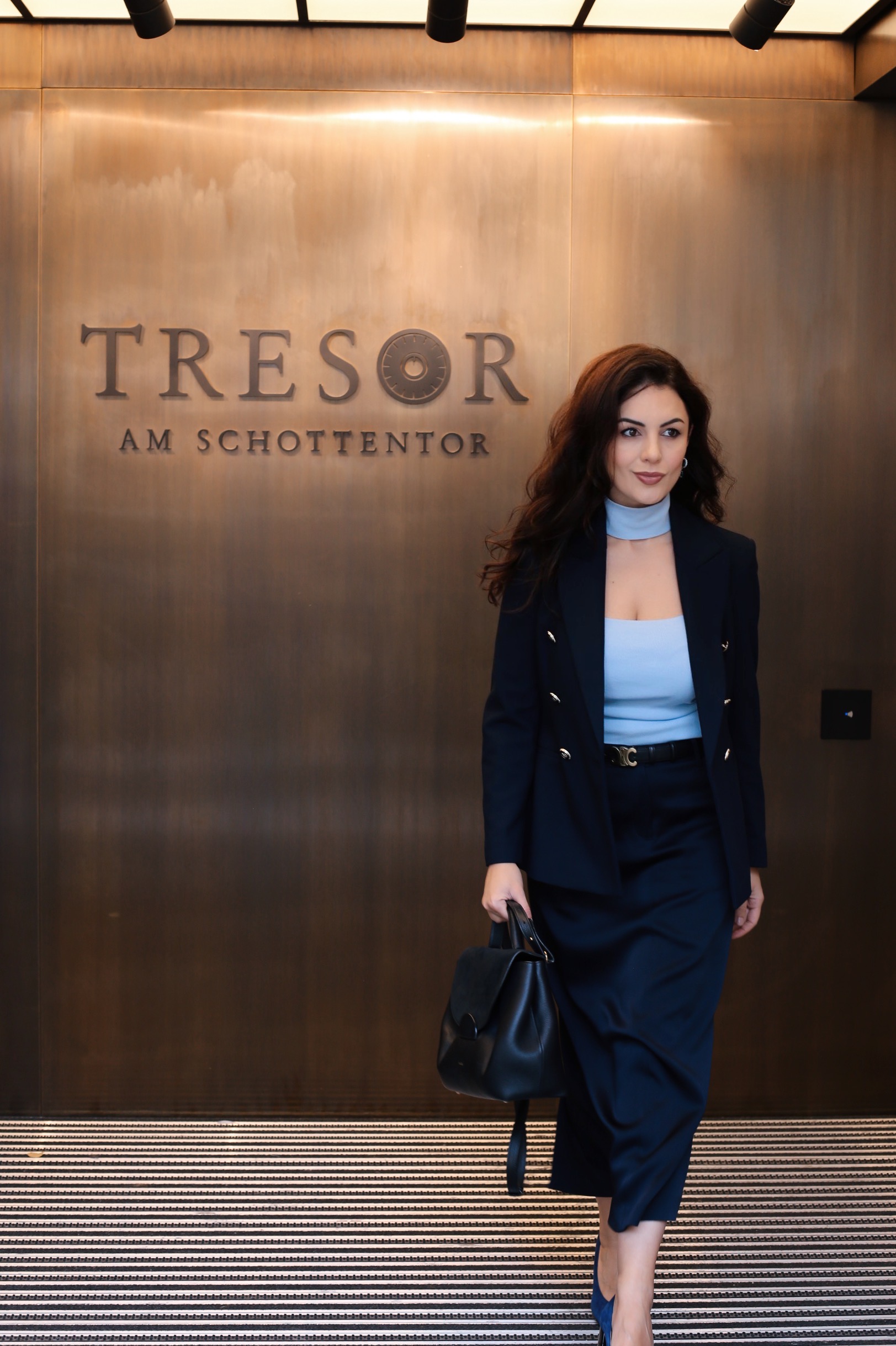 WHY YOU SHOULD CONSIDER TO RENT A SAFE DEPOSIT BOX AT TRESOR AM SCHOTTENTOR IN VIENNA?